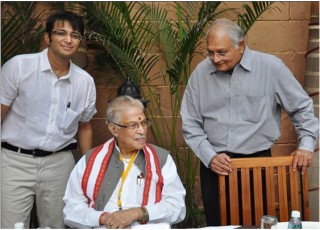 Tushar-Ravi-Dalal-With-Murli-Manohar-Joshi