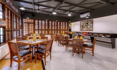 meeting_hall_mani_Mansion_The_Heritage_Home_stay_ahmedabad_gujarat-Restaurent